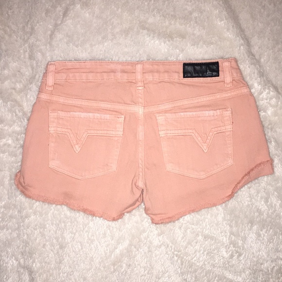 O’neill Shorts - Picture 2 of 5